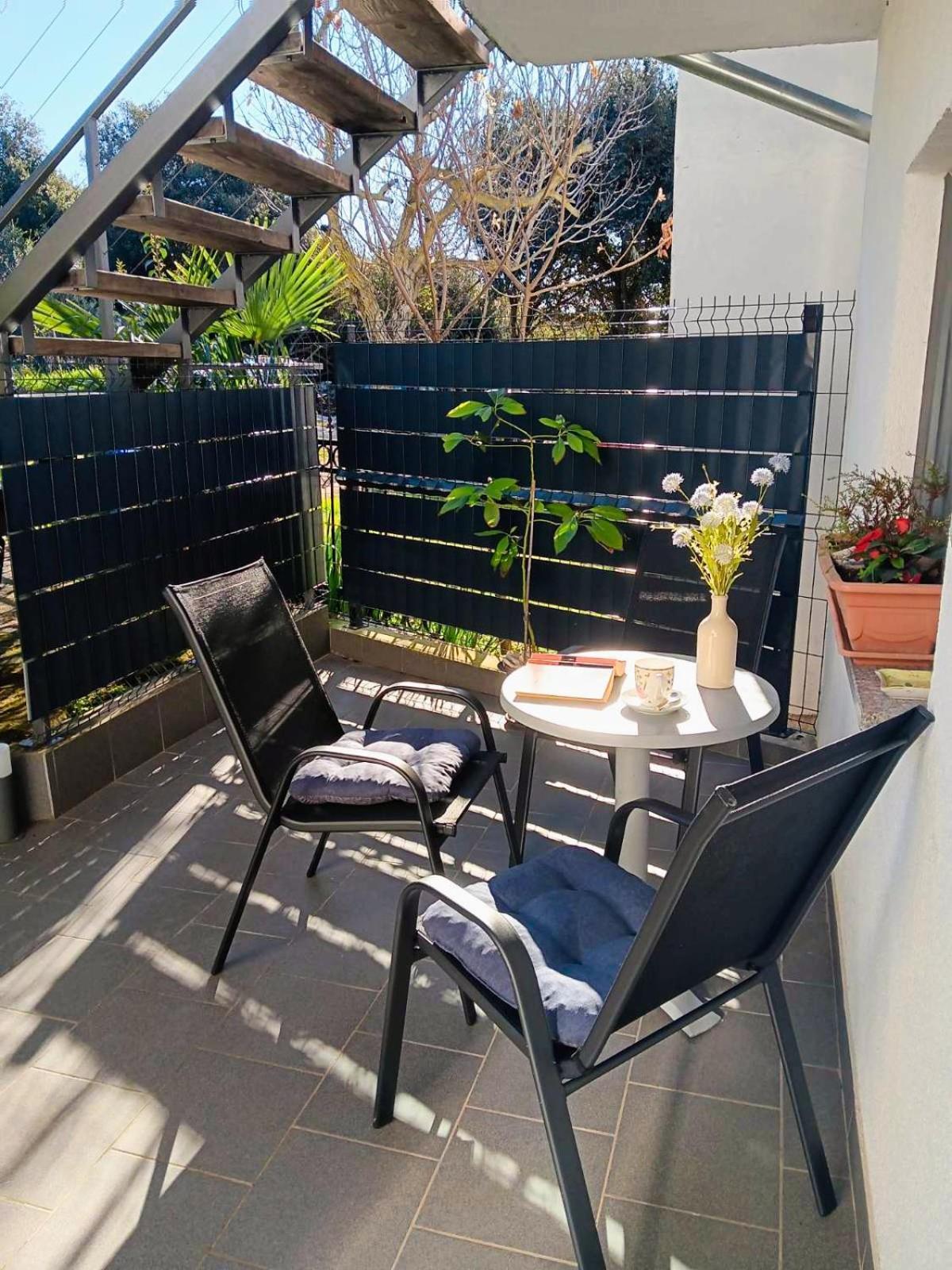 Apartman Sara Rovinj Exterior foto